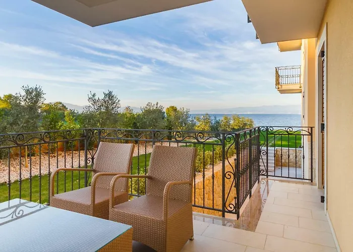 Luxury Matea 1 Villa Malinska