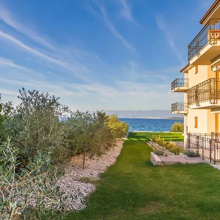 Luxury Matea 1 Villa Malinska